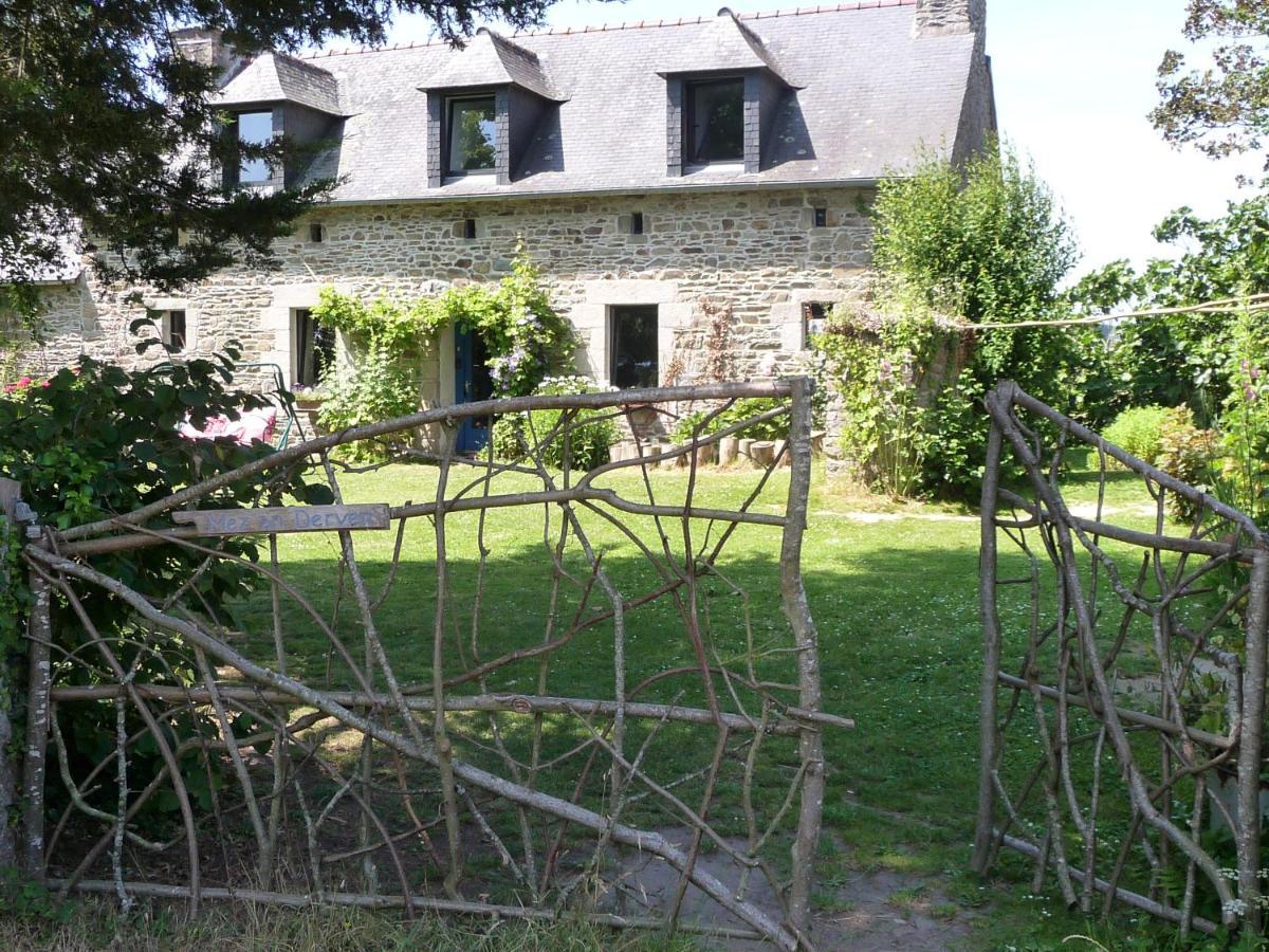 Pleumeur-Gautier Bretagne Chambre D'Hotes Suite 53M2 Et Caravane Vintage Avec Cuisine Et Salle De Bains Privees Brittany B&B 53M2 Suite And Vintage Caravan Glamping With Private Kitchen And Bathroom المظهر الخارجي الصورة
