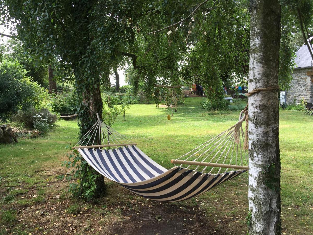 Pleumeur-Gautier Bretagne Chambre D'Hotes Suite 53M2 Et Caravane Vintage Avec Cuisine Et Salle De Bains Privees Brittany B&B 53M2 Suite And Vintage Caravan Glamping With Private Kitchen And Bathroom المظهر الخارجي الصورة